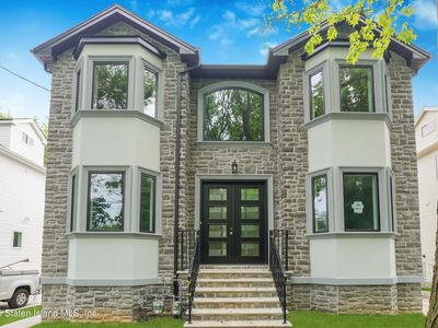 16 Dole St, Staten Island, NY, 10312