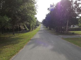 2502 E Mars St, Inverness, FL 34453