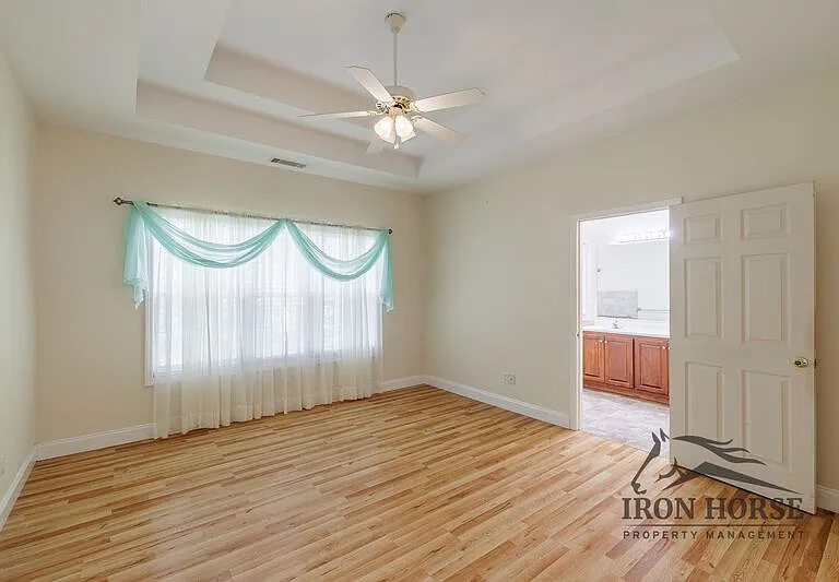 411 Timber Creek Dr — Photo 17
