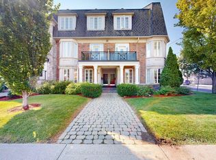 85 Albani St #3, Toronto, ON M8V1X3