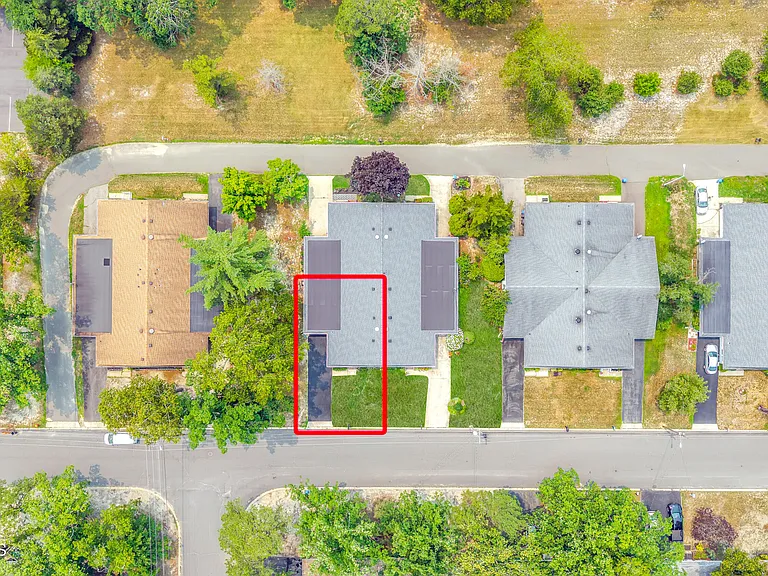 16 Sycamore Access Rd #B — Photo 3
