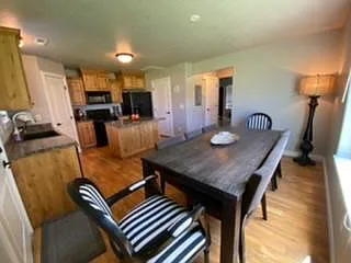 5 Sunflower Rd — Photo 3