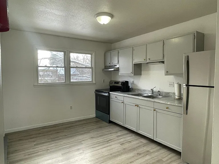 123 N Champlain St — Photo 13