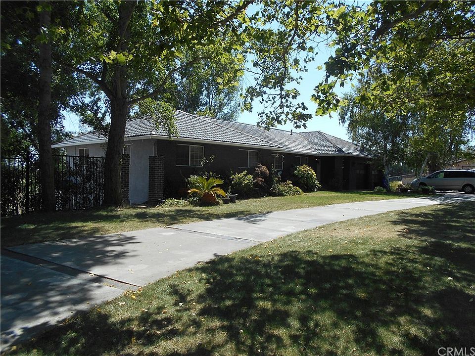 1st image of 20885 Live Oak Rd