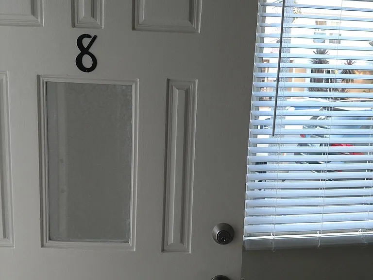 28 Granada Ave #8 — Photo 5