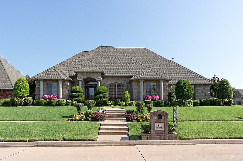 7601 NW Wyatt Lake Dr, Lawton, OK 73505 Zillow
