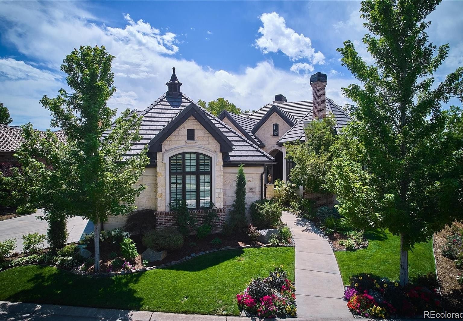 9042 E Vassar Avenue