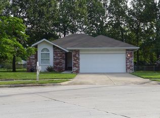 2769 E Verona St, Springfield, MO 65804
