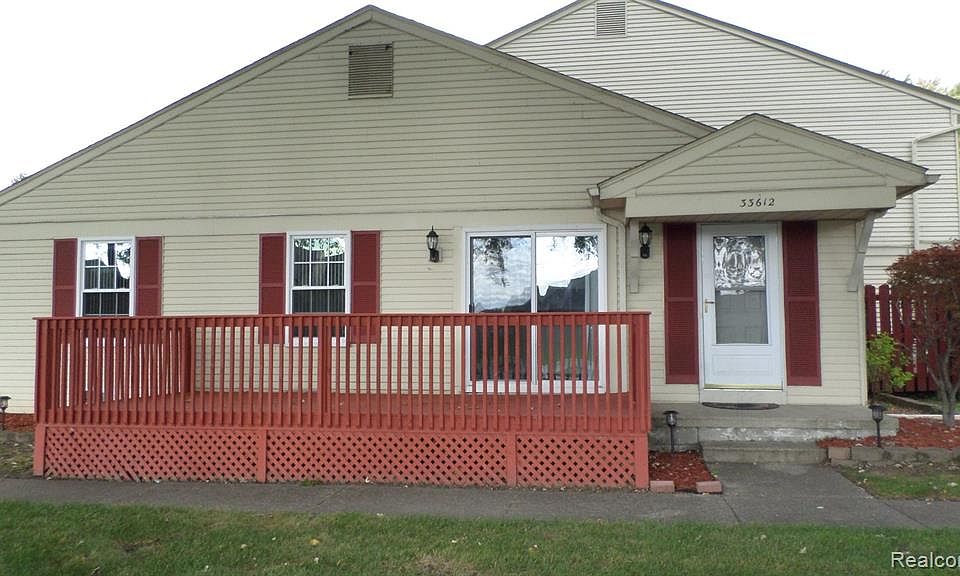 1st image of 33612 Bayview Dr