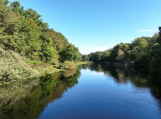 11 Winding River Cir, Wellesley, MA 02482