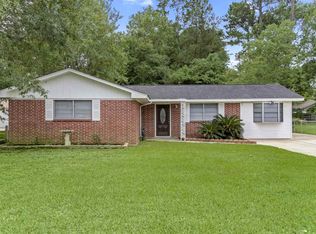 820 Westbrook St, Vidor, TX 77662