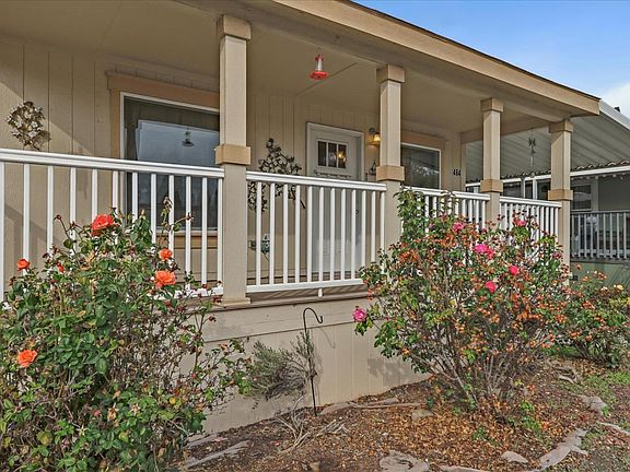 4th image of 464 Eucalyptus Dr #464