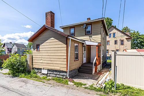 279-279.5 Adams St #C Photo 1