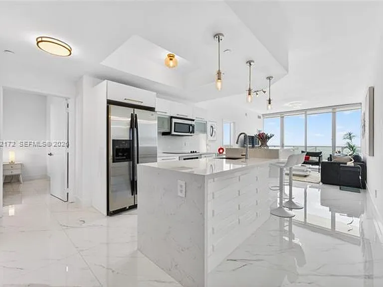 888 Biscayne Blvd #2404 — Photo 6