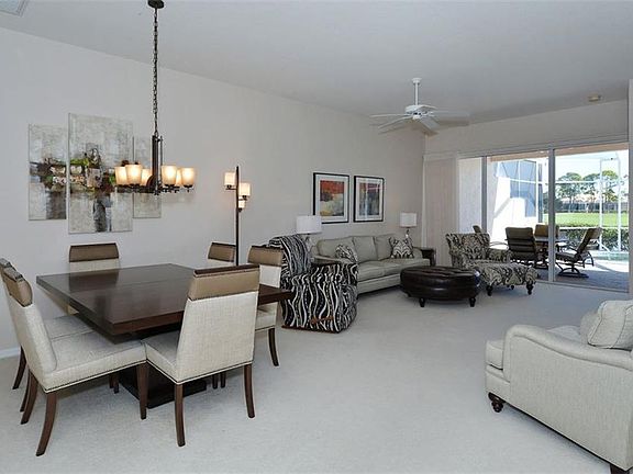 4th image of 9554 Forest Hills Cir