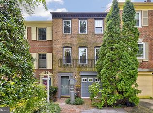 3704 Huntington St NW, Washington, DC 20015