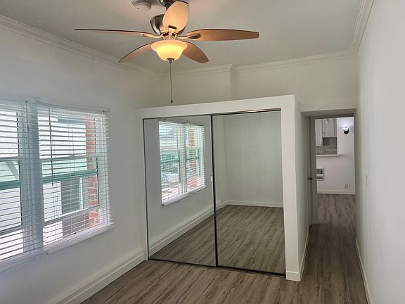 3rd image of 1616 Venice Blvd APT 205