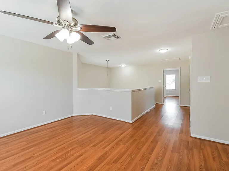 1060 Cabot Cv — Photo 9