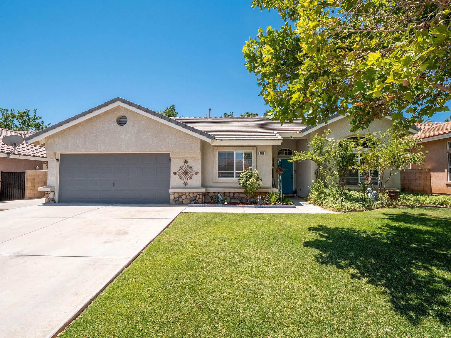 4128 De Anza Dr Palmdale Ca 93551 Mls 21007538 Zillow