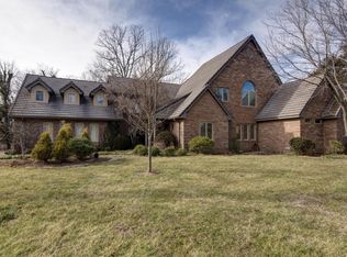 1975 W Patton Pl, Nixa, MO 65714