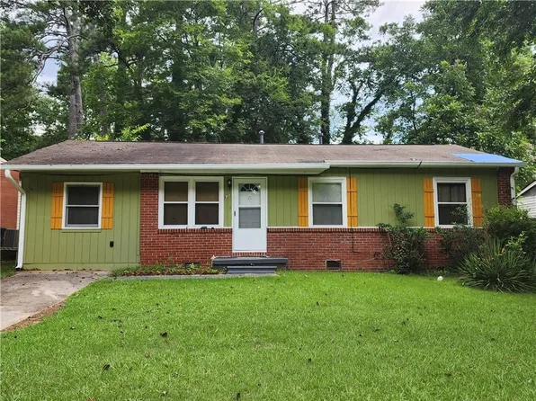 830 Sandy Creek Dr NW, Atlanta, GA 30331