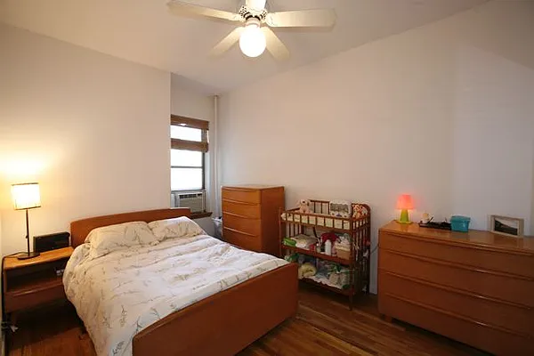 Sold by Garfield Realty  | media 26