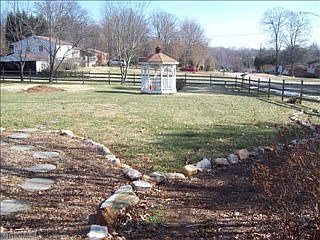 Large fenced Back Yard
