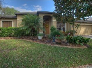 1912 Abbey Trace Dr, Dover, FL 33527