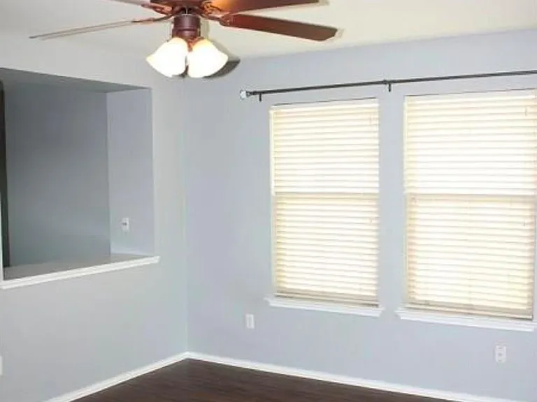 1120 Apollo Cir — Photo 3