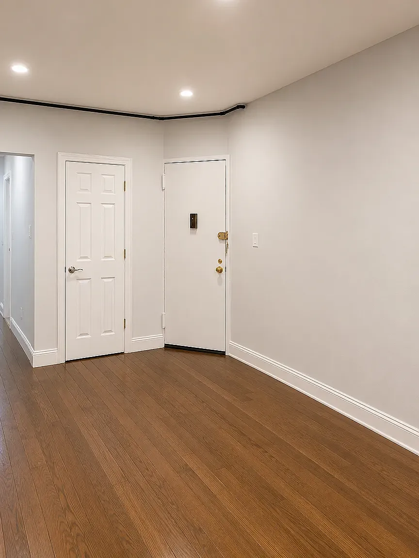 310 East 89th Street — Photo 2