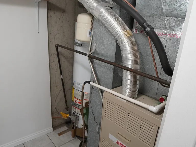 1219 Ash Dr — Photo 27