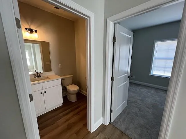 444 Bellingham Dr NE — Photo 4
