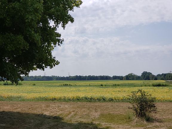 3rd image of 839 County Road 687