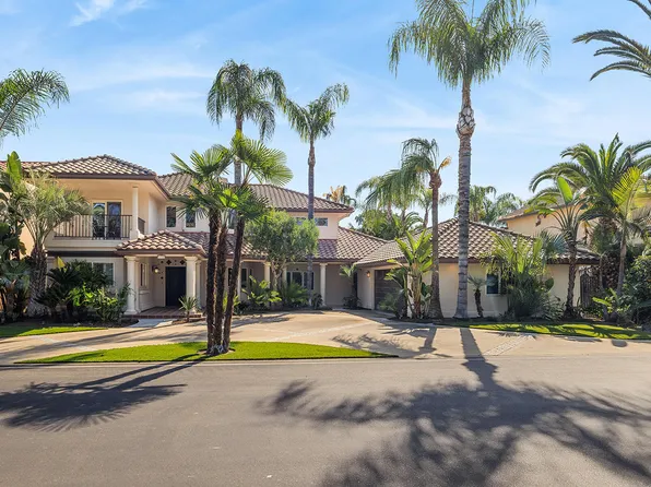 1700 N Roeben Drive, Visalia, CA 93291
