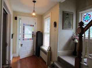 114 Lincoln Ave, Altamont, NY 12009