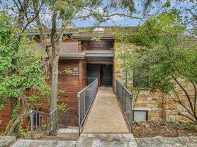 4711 Spicewood Springs Rd, Austin, TX