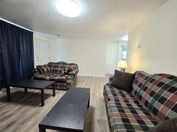 415 W 5th St, La Crosse, KS 67548