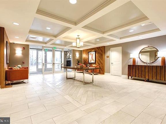 3rd image of 10530 Resort Rd Unit 210