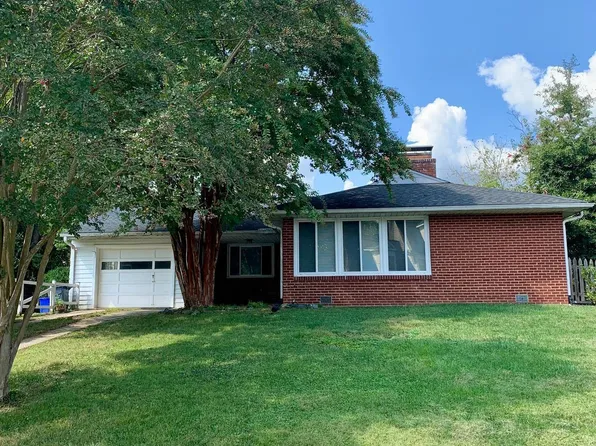 9802 Broad St, Bethesda, MD 20814