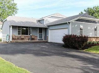 1915 Somerville Ct, Maumee, OH 43537