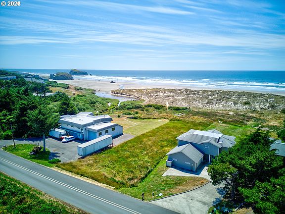 5th image of 3446 Beach Loop Dr SW
