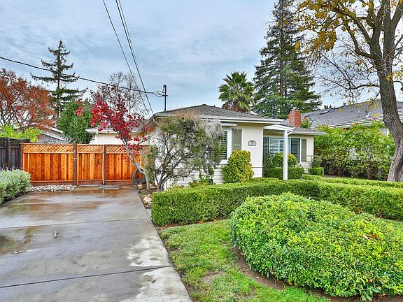 3rd image of 15648 Linda Ave