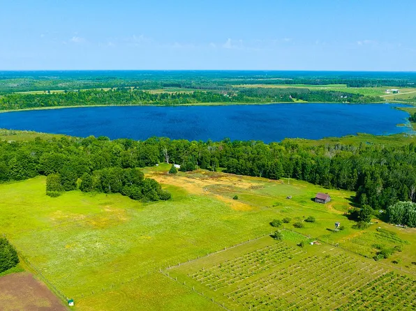 1 Burns Rd, Germfask, MI 49836