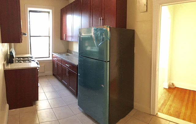 1st image of 2106 33rd St #9C