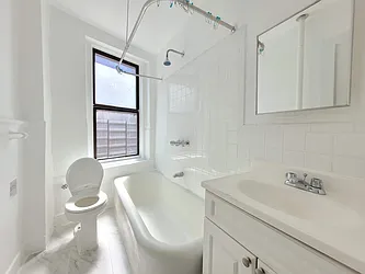 Rented by Bruma Realty LLC