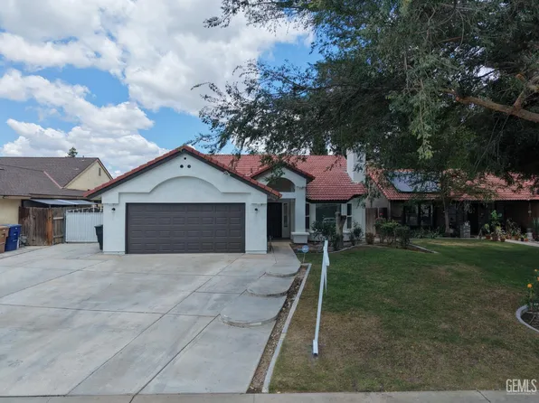 9200 Lacroix Ct, Bakersfield, CA 93311