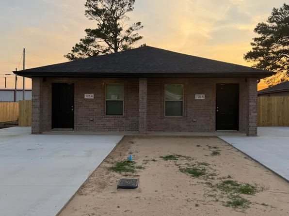 728 S 3rd Ave, Paragould, AR