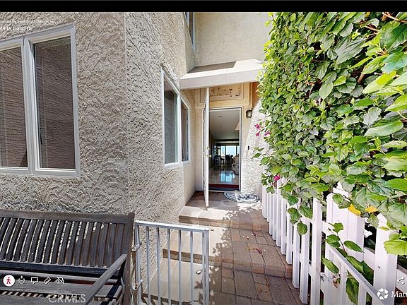 2nd image of 4936 Llano Dr