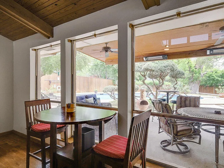 568 Sellmeyer Ln — Photo 10