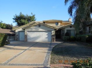 23177 Continental Dr, Canyon Lake, CA 92587